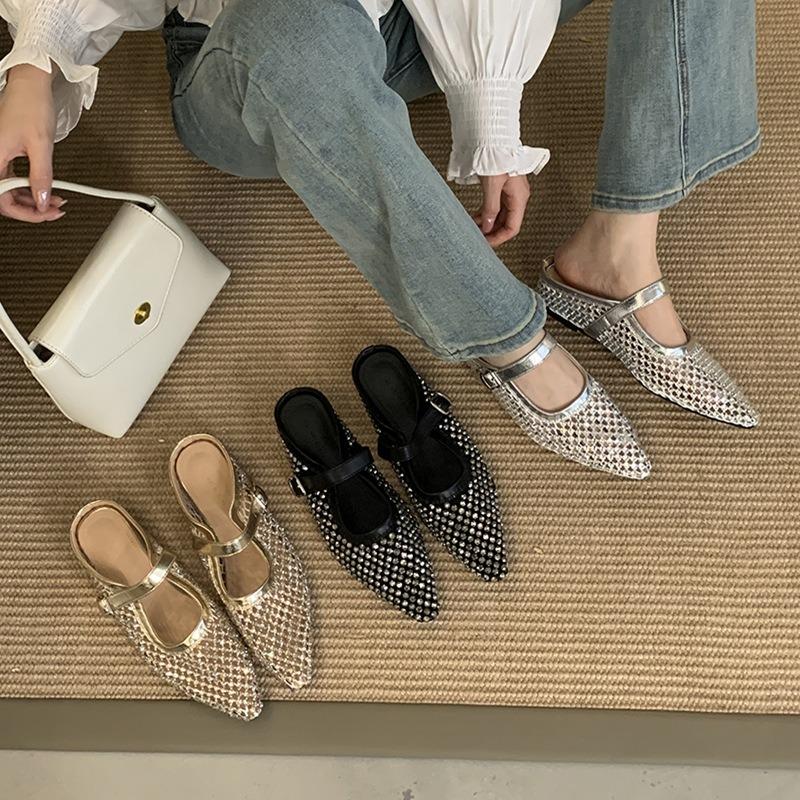 New 2025 Luxury Crystal Footwear Silver Women Flat With Shoes Female Pointed Toe Fashion Rhinestones Shallow Ladies Flats Shoes