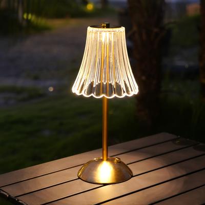 1 pz Lampada da Tavolo LED in Cristallo Elegante a Tre Tonalità per Ristoranti e Hotel - Migliora l'Atmosfera e Crea un'Atmosfera Lussuosa