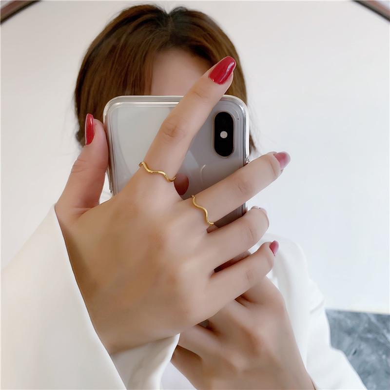 Trendy Korean-Japanese Geometric Wave Titanium Steel Women s Ring Size 8
