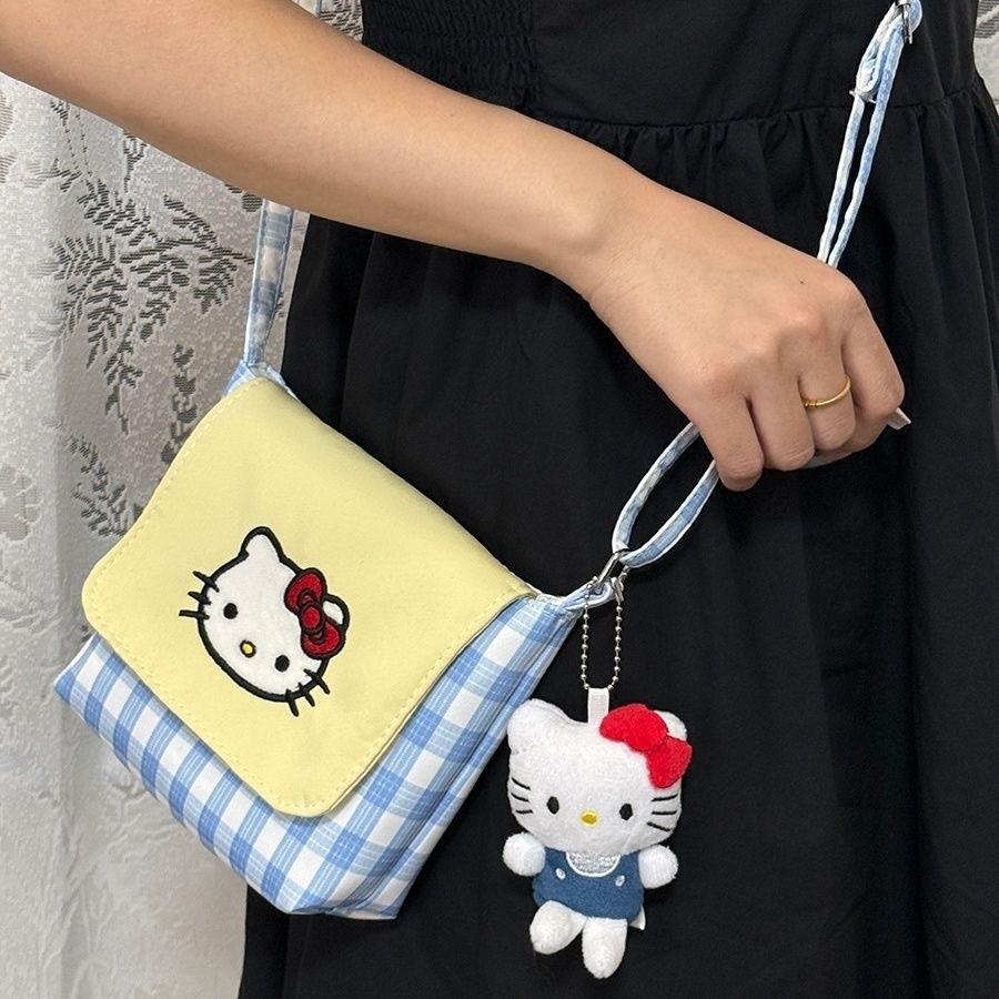Hello Kitty Fashion Crossbody Bag With Plaid Pattern And Nylon Material For Women
