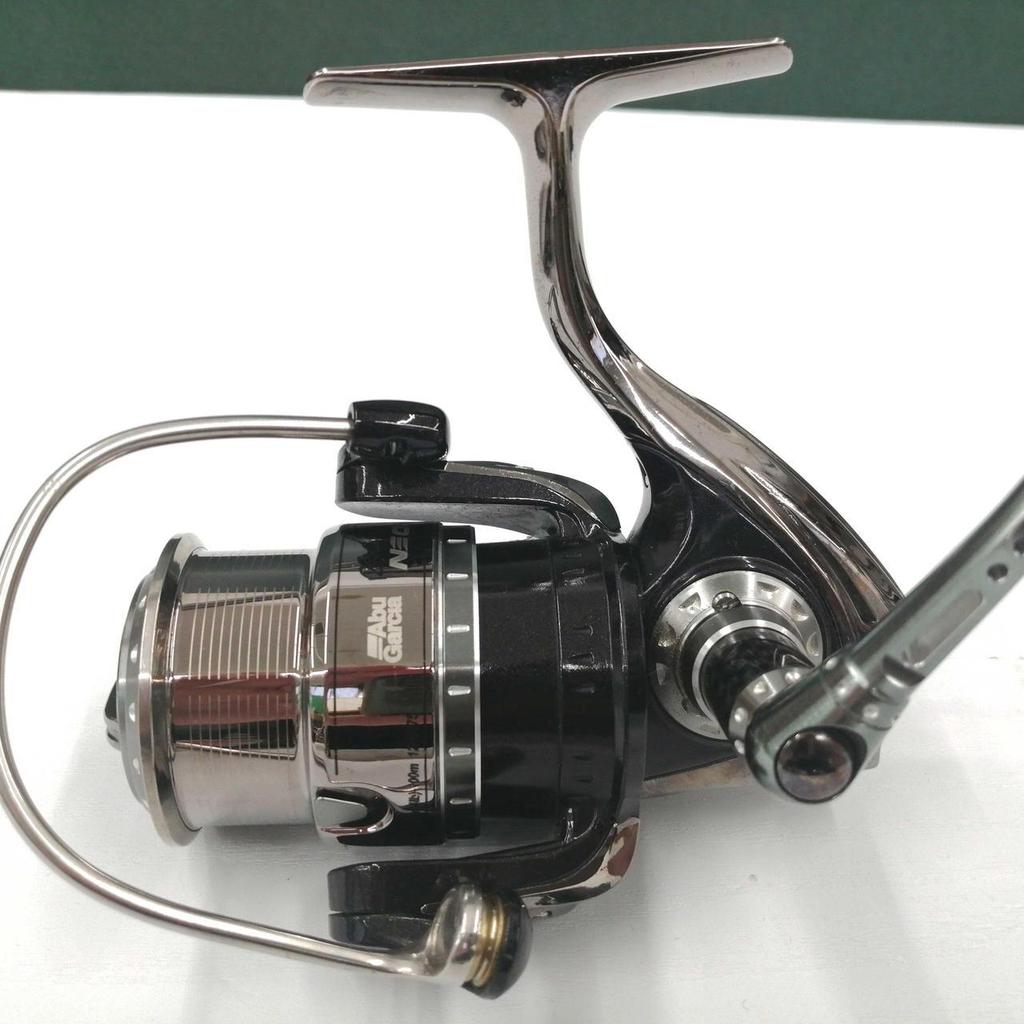 Used ABU GARCIA REVO NEOS 2000SH spinning reel