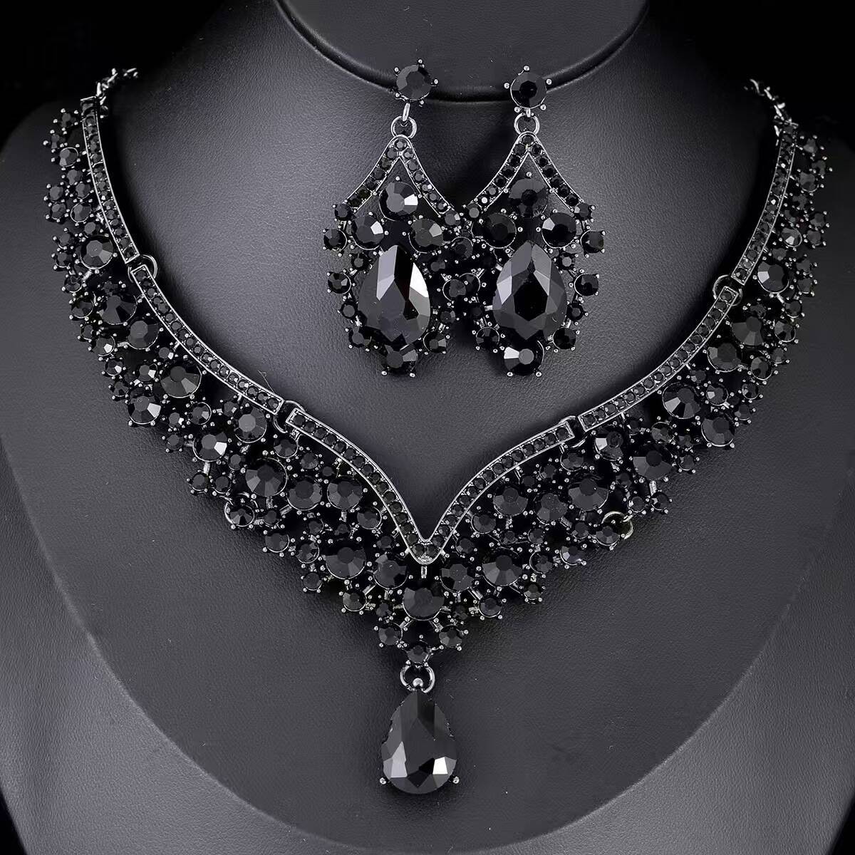 Ladies Wedding Banquet Dress Necklace Earrings Bracelet Jewelry Fashion Jewelry Set