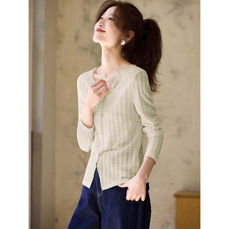 Elegant Textured V-Neck Long Sleeve T-Shirt M