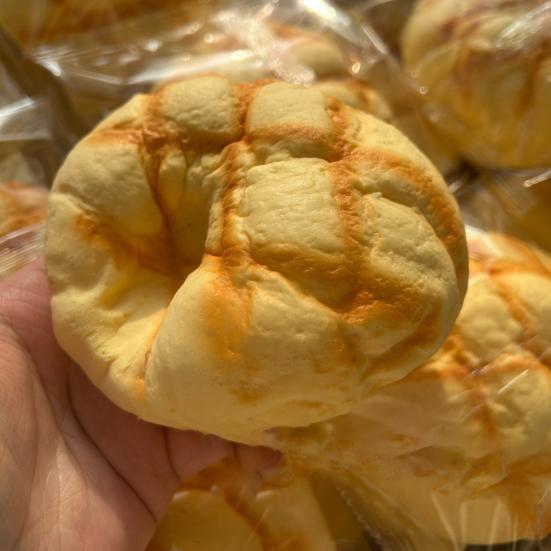 Soft Toast Squeeze Toy Slow-Rising PU Fidget for Stress Relief Realistic Bread-Shaped Decompression Gadget for Kids Adults