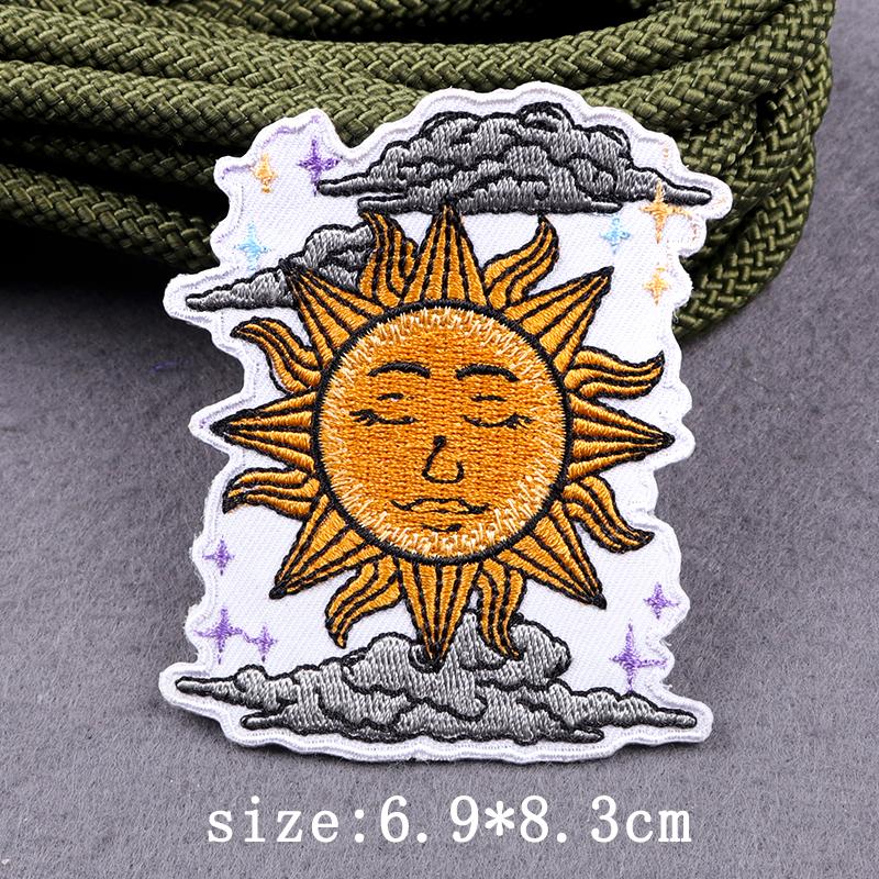 Heart Landscape Patch Iron On Patches For Clothing Wilderness Outdoor Embroidery Patches For Clothes Adventure Patch Stickers