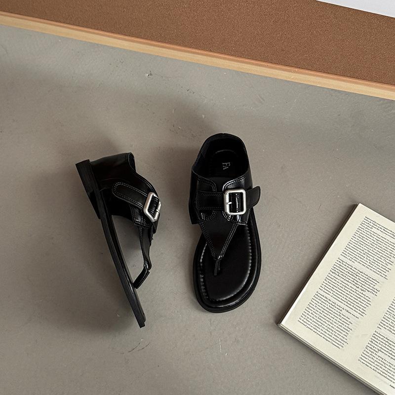 Stylish simple and versatile retro style toe Roman sandals women s summer new one-word buckle outer wear flat sandals 35 3598₽