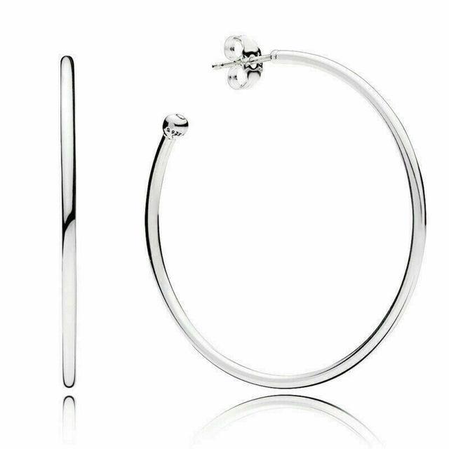 925 Sterling Silver Crystalized Snowflake Poetic Blooms Interlocking Circle Round Circle Earring For Women Gift Fashion Jewelry