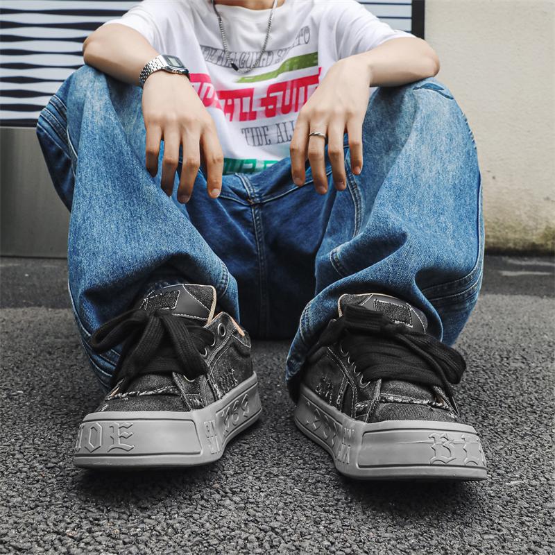 Fashion Denim board shoes Trendy men's versatile styles Design Outdoor Fashion Party Young people's height increasing shoes Black