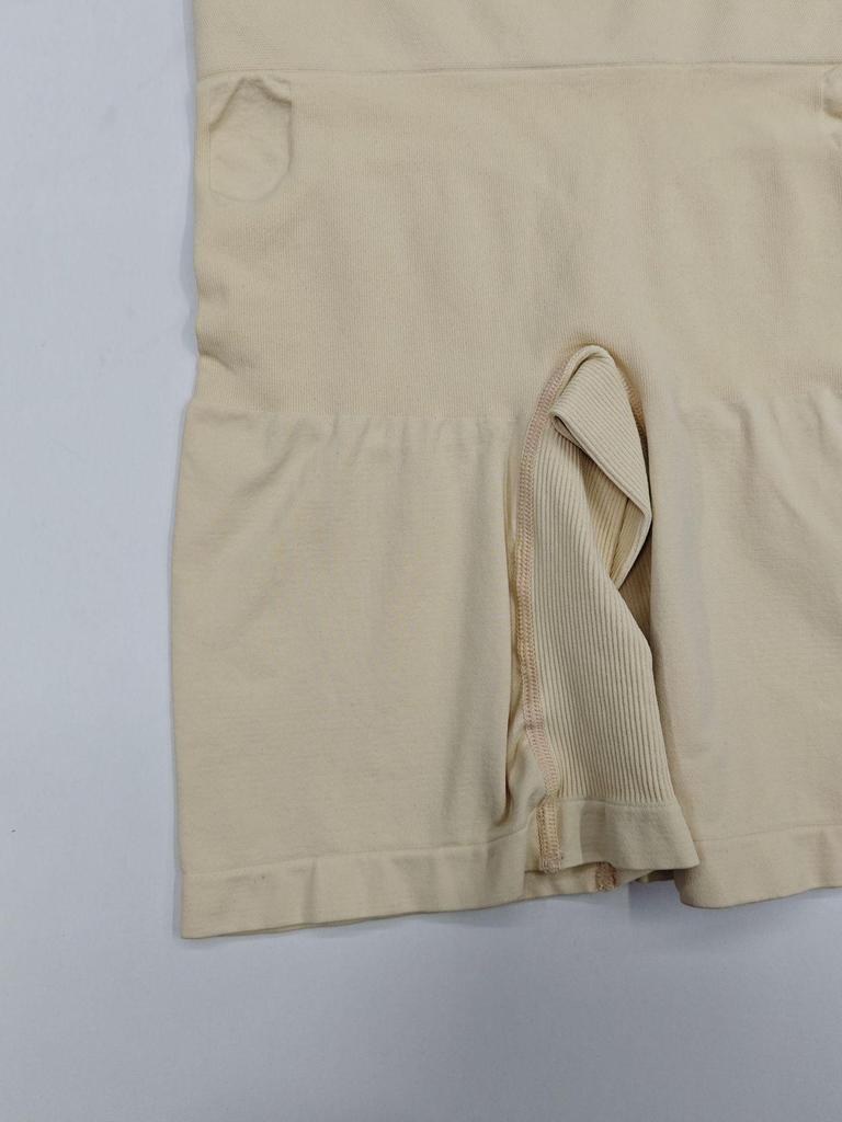 Women's Body Shaper: Waist Cincher, Hip Lifter, Postpartum Support, Tight-Fit Garment for Waist and Abdomen Shaping.