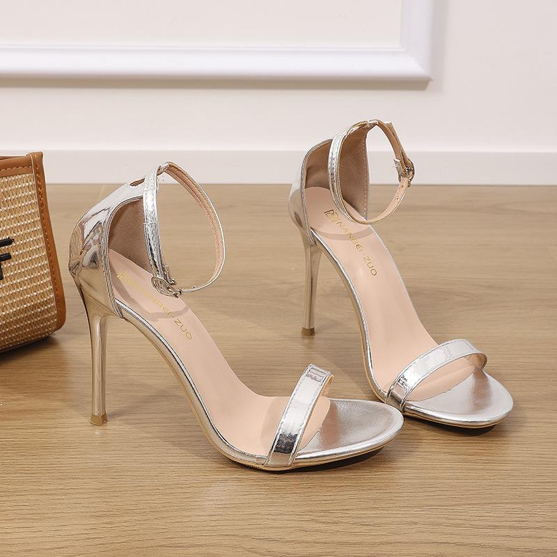 

2025 summer new high-heeled sandals French fashion fairy style black simple sandals summer high heels 42