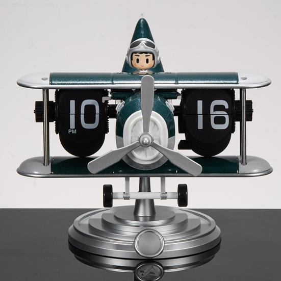 Airplane Flip Clock Adjustable Battery Powered Silent Retro Digital Desk Clock with Auto Flip Mechanism for Home Office