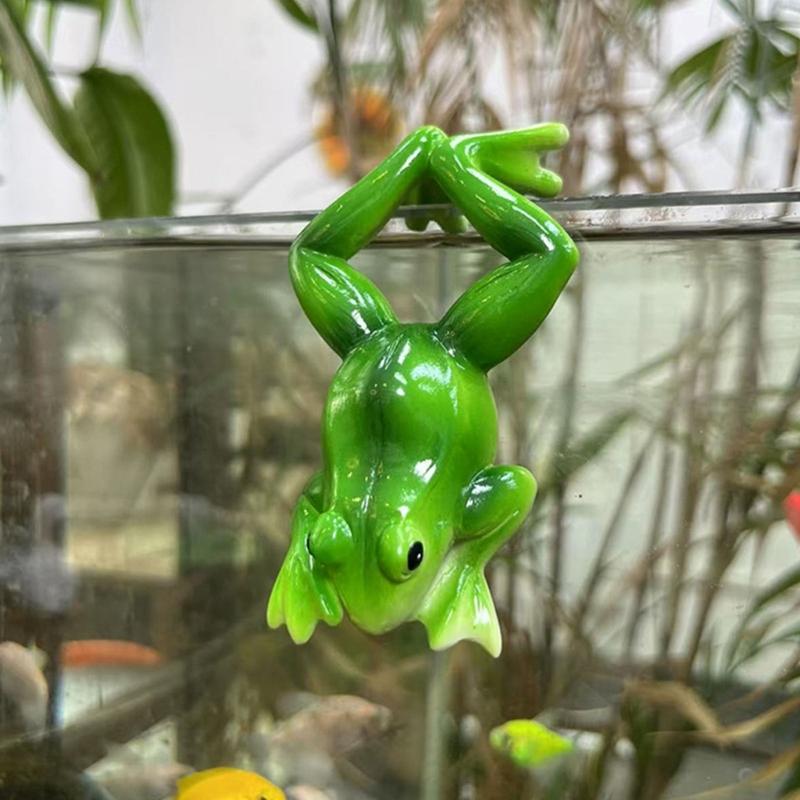 2 Pack Fluorescent Treefrog Farmer Clamps Permanent Rosin Statues For Deck Porch Border Decoration Night Glowing Halloween Accessories