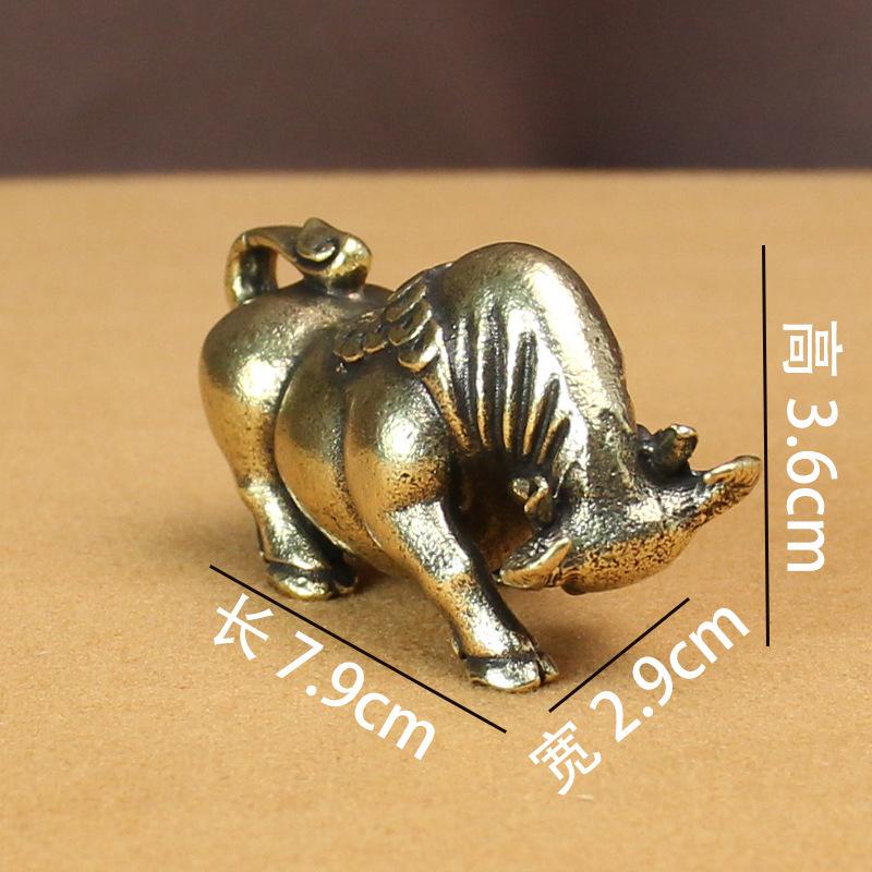 

Медная фигурка коровы из чистой меди Медный бык из небесной меди Посуда из небесной меди Домашнее украшение Гостиная письменный стол Животное латунные поделки