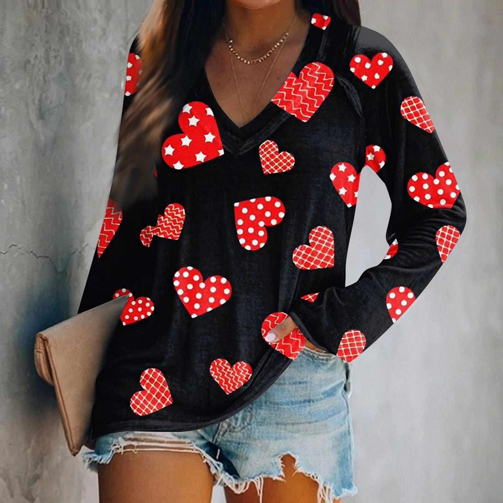 

Женская футболка с длинными рукавами и V-образным вырезом с принтом ко Дню святого Валентина. Повседневный и удобный топ L чёрный