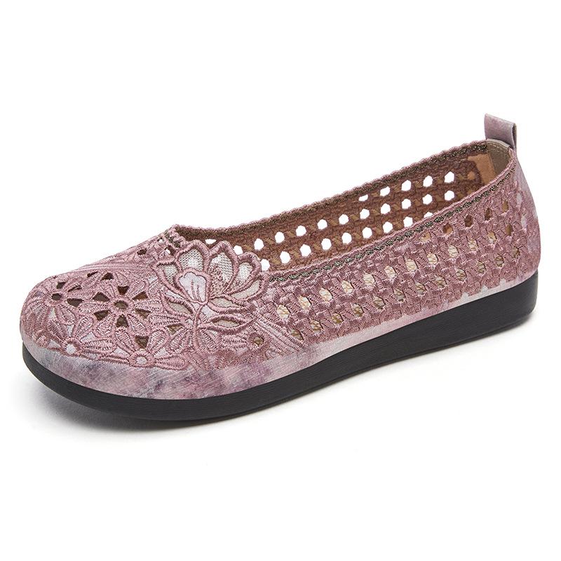Women's Soft Sole Embroidered Hanfu Summer Shoes - Breathable Ethnic Style Old Beijing Cloth Mom Shoes.