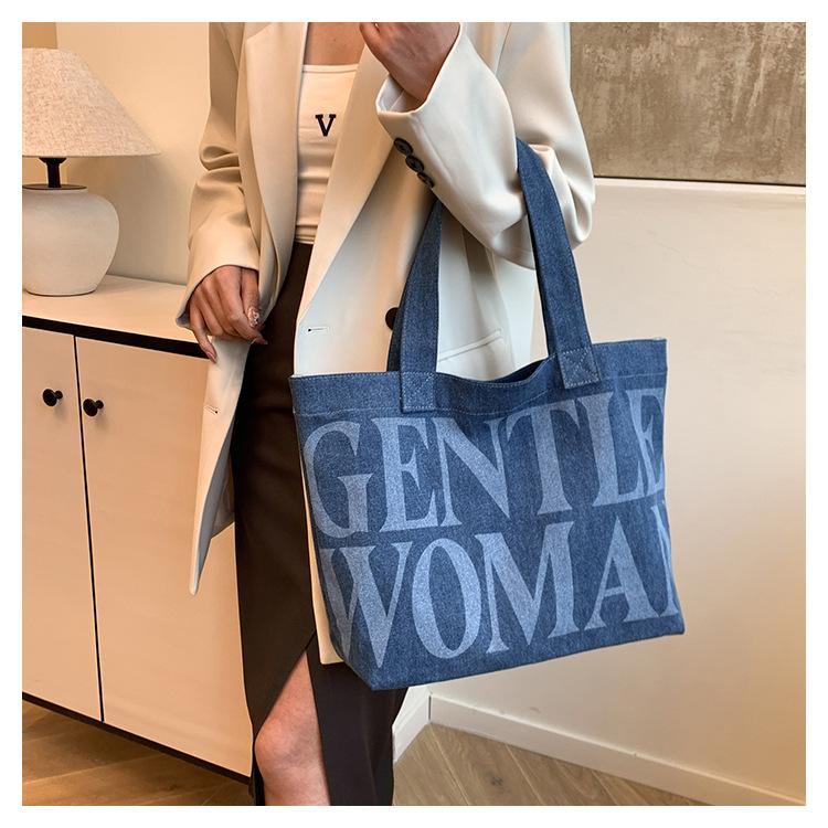 Large capacity letter bag women's spring and summer new fashion shoulder tote bag going out portable shopping bag