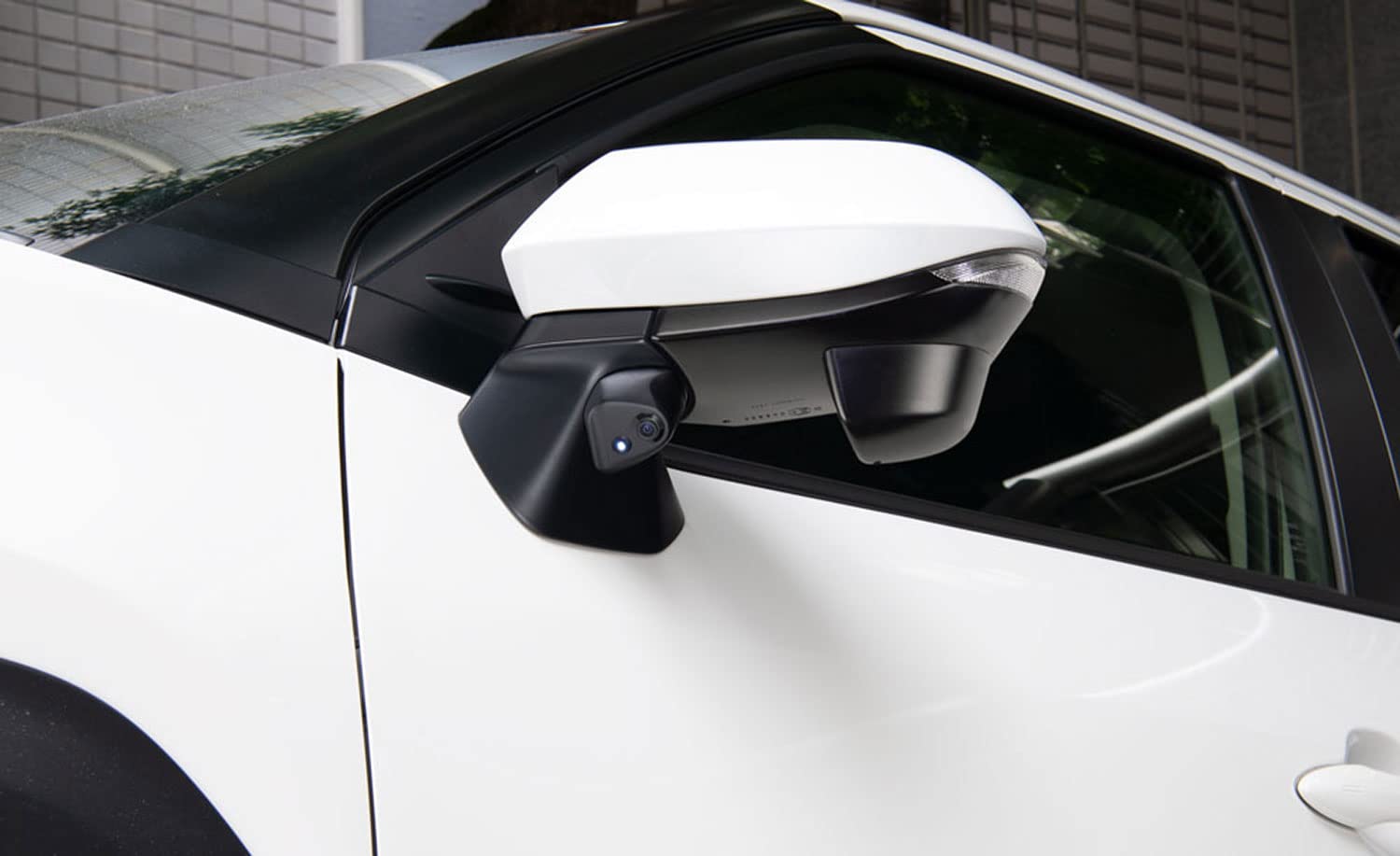 

Комплект боковой камеры Datasystem для Yaris Cross Datasystem Специфичный для автомобиля (Светодиодный встраиваемый тип) SCK-96Y3A