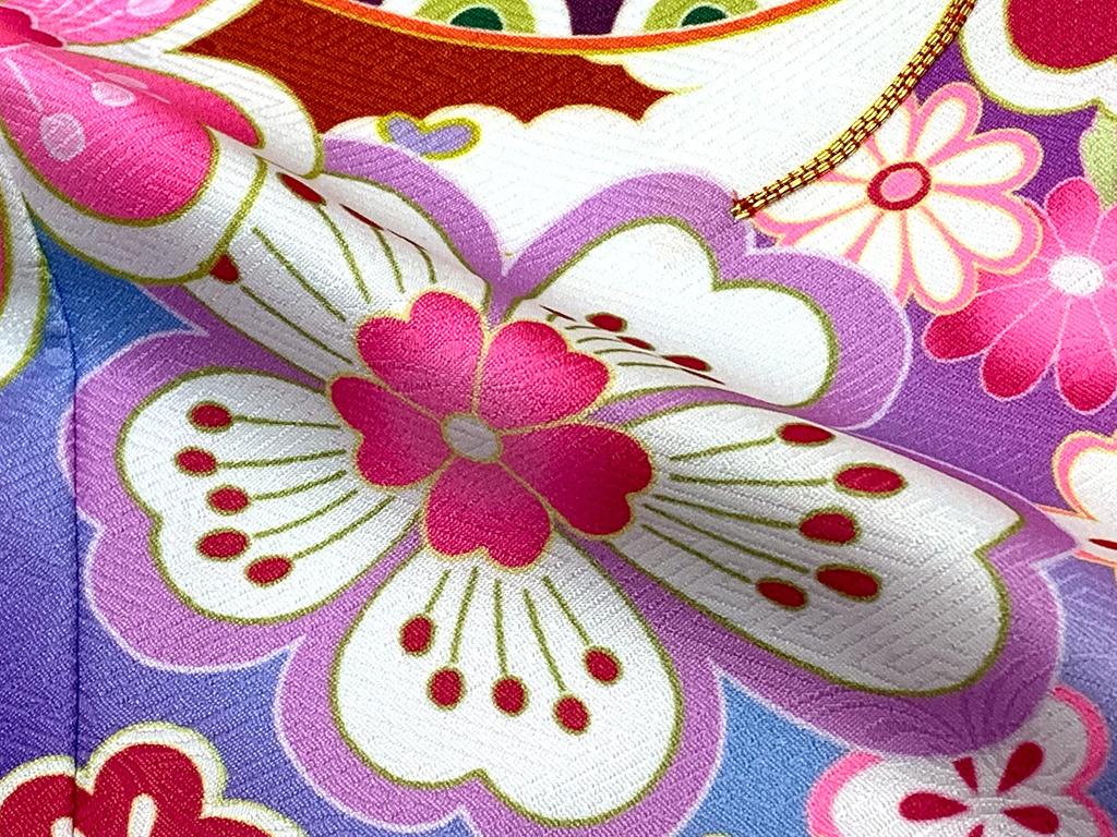 Muromachi Kimono 7 Years Old Full Set for Girls Kimono with Picture Pattern Knot Obi Set Bells and Cherry [Kyoto st. ] Shichi-Go-San Children's