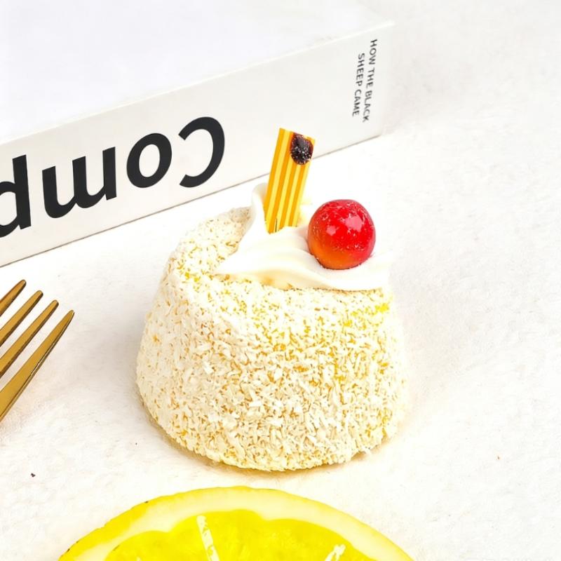 Cute Lovely Simulation Dessert Cake Squeeze Toy Soft Elastic Cake Toys Elastic Slow Rebound Squeeze Stress Relief Toys