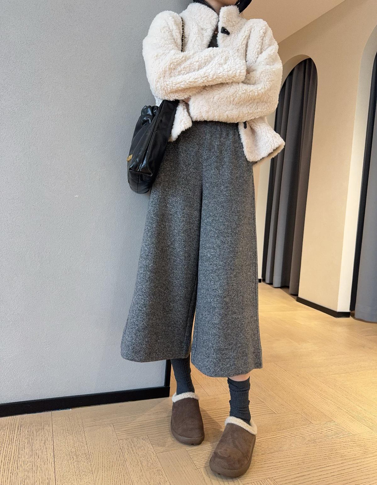 Elegant Wool Blend Bootcut Wide-Leg Cropped Trousers - Warm and Slimming for Autumn/Winter 2025 M