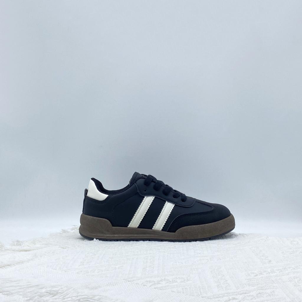 Flat-soled Forrest Gump shoes women's casual fashion sports shoes popular 2025 spring and autumn new versatile moral training shoes student board