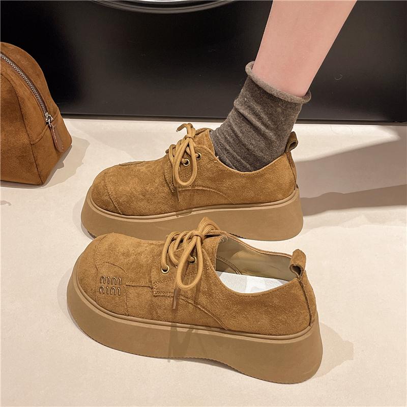 The 2025 New Autumn Retro Thick-soled Shoes Are Versatile Fashion-style Lace-up Single Shoes for Women's Casual Workwear
