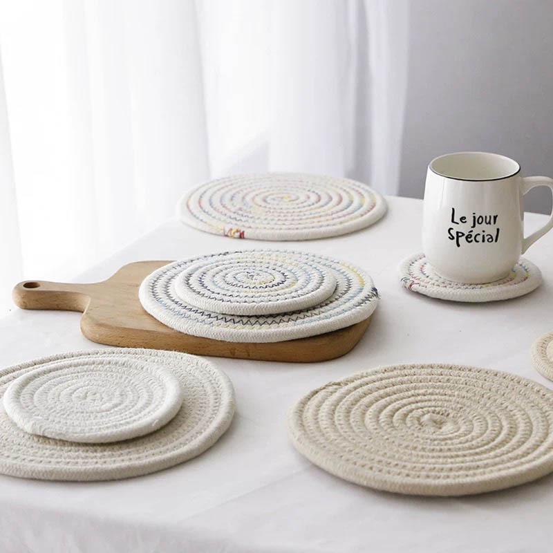 

Круглая плетеная хлопковая термостойкая подставка и салфетка для сервировки стола для использования на кухне 11 cm