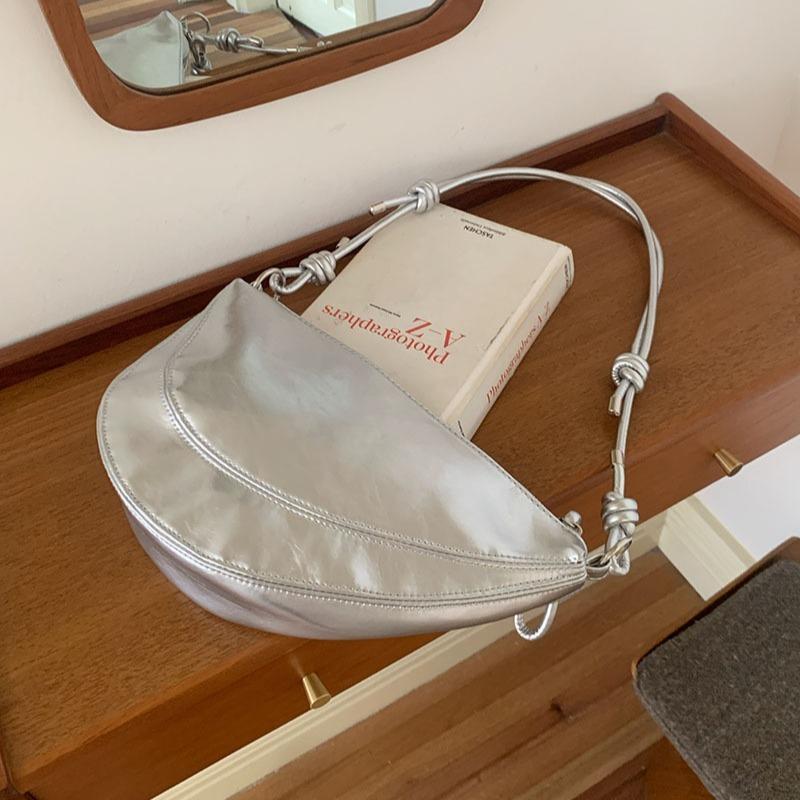 Niche Underarm Bag Women's New Trendy Fashion Bag Versatile Shoulder Bag Messenger Bag