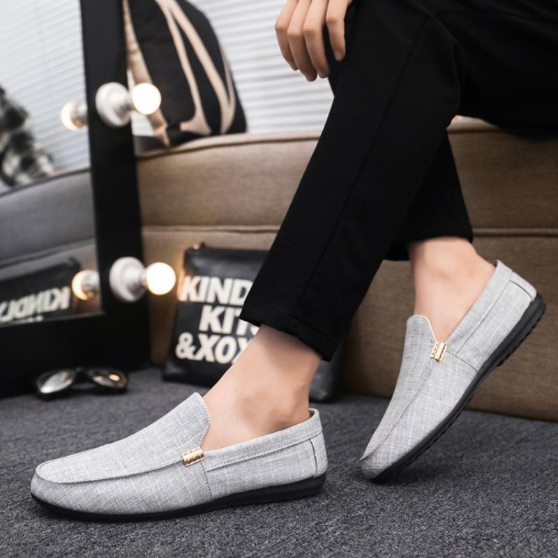 2026 New Fashionable Business Canvas Shoes High-quality Men's Cloth Shoes Breathable Soft Bottom Casual Shoes Zapatos De Hombre