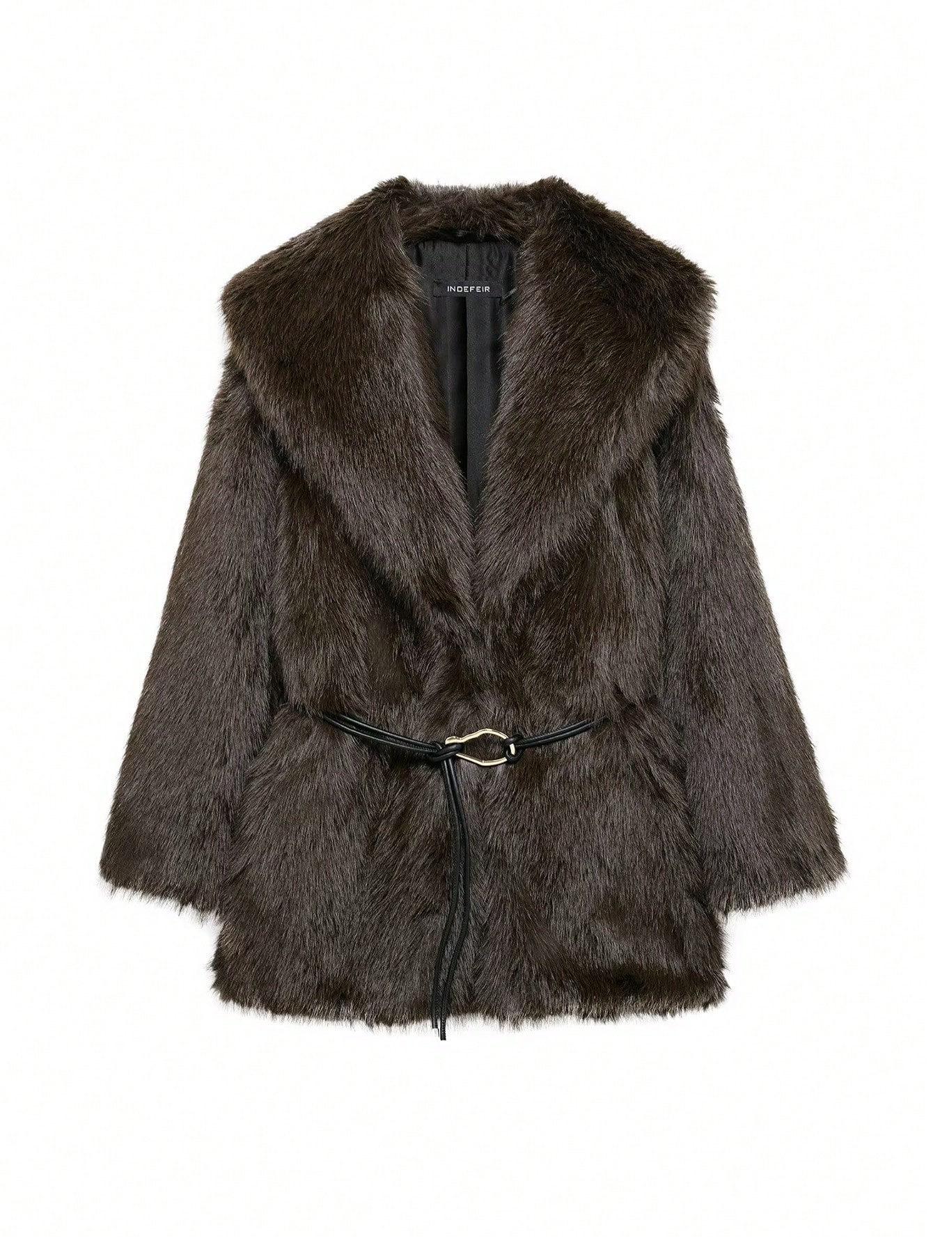 

Жіноче зимове хутряне пальто з товстої овечої вовни, пухнасте та тепле Large