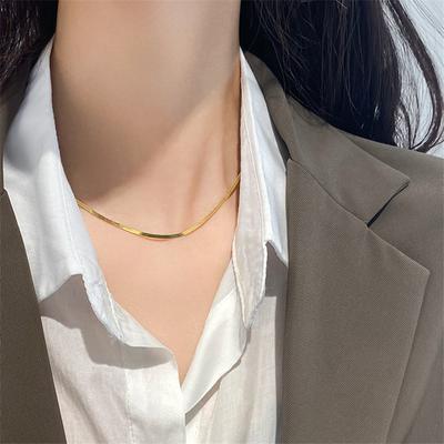 Prosty krótki łańcuszek obojczykowy z kości węża Temperament Prosty naszyjnik choker Biżuteria Dziewczęta Prezent Akcesoria