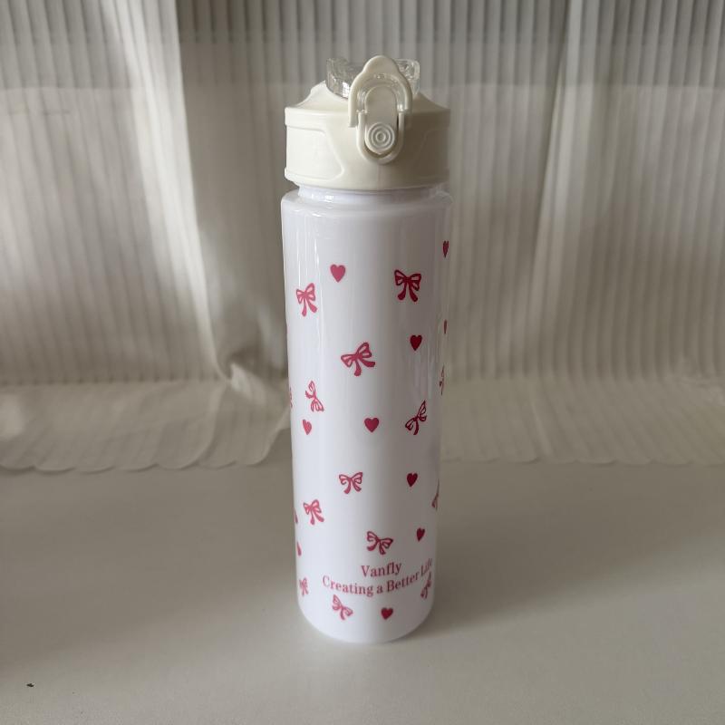 750ML Cute Floral Printed Water Bottle Cartoon Strawberry Bow Pattern Fadeless Portable for Picnic Beach Outdoor Use