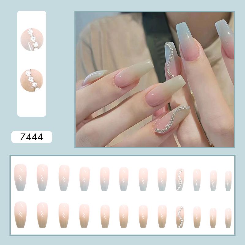 

Early Autumn Caramel Milk Nail Set: 24-Piece Sweet & Cool Manicure for Trendy Style