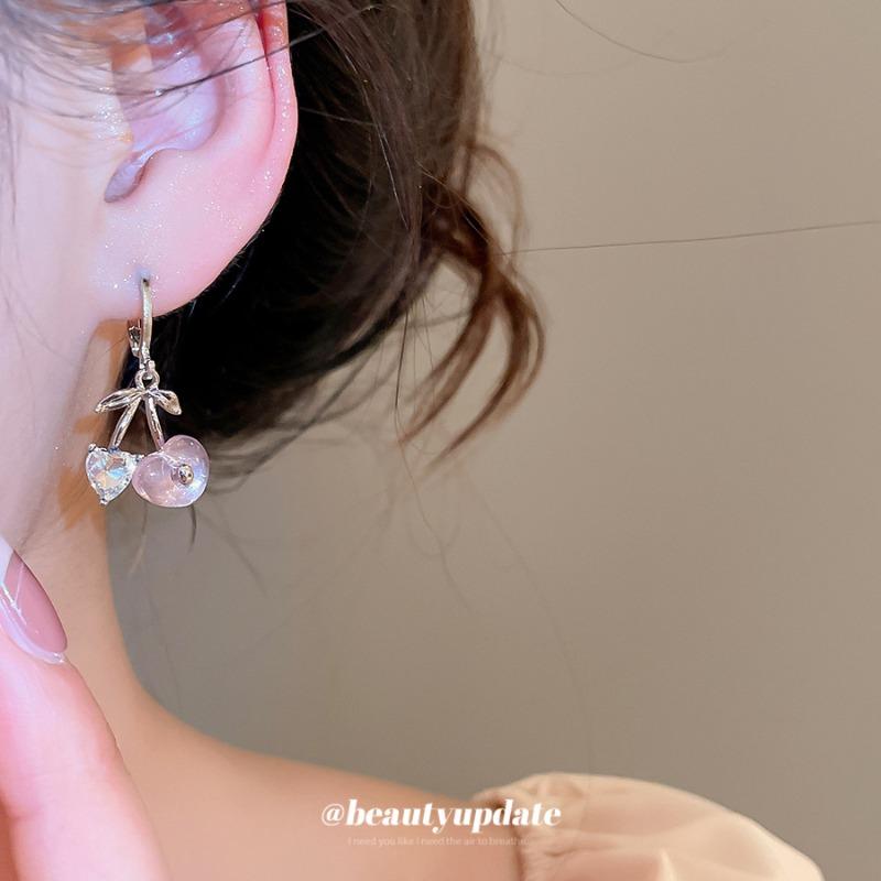 Girl sweet cool style ins love cherry pendant ear buckle sweet cute design earrings daily versatile accessories