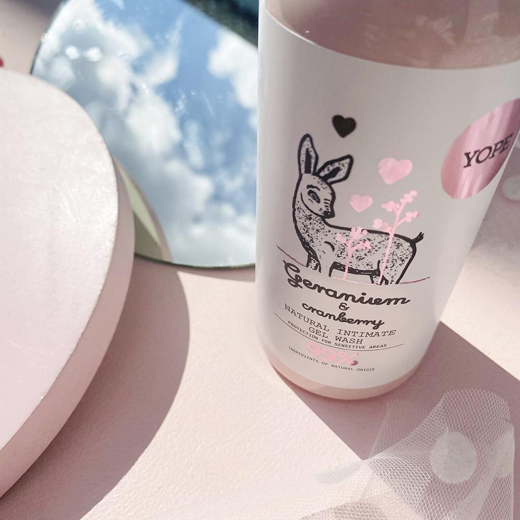 YOPE Natural Delicate Soothing geranium and cranberry scent for Made with natural A feminine gel wash for delicate Wash, 300ml. irritation-free skin.