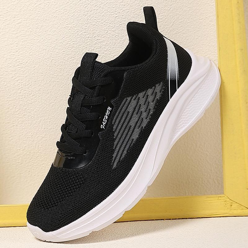 Large Size Spring and Summer New Shoes, Sports Shoes, Light Soft-soled Casual Shoes, Mesh Breathable and Comfortable Running Shoes