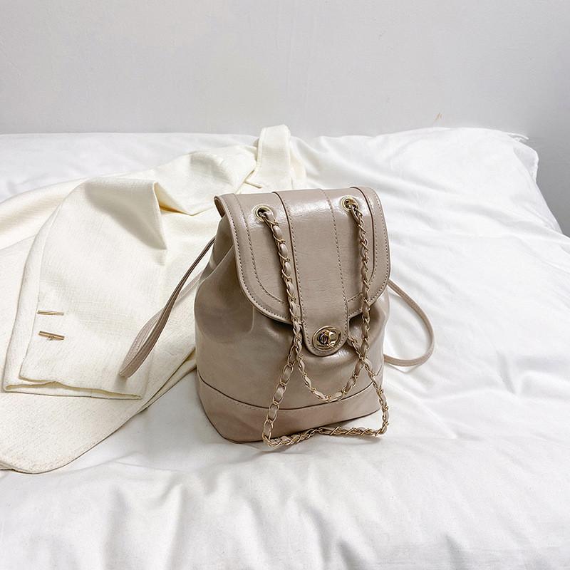 Trendy Women's Black Chain Backpack Stylish Casual Travel Bag For Everyday Use