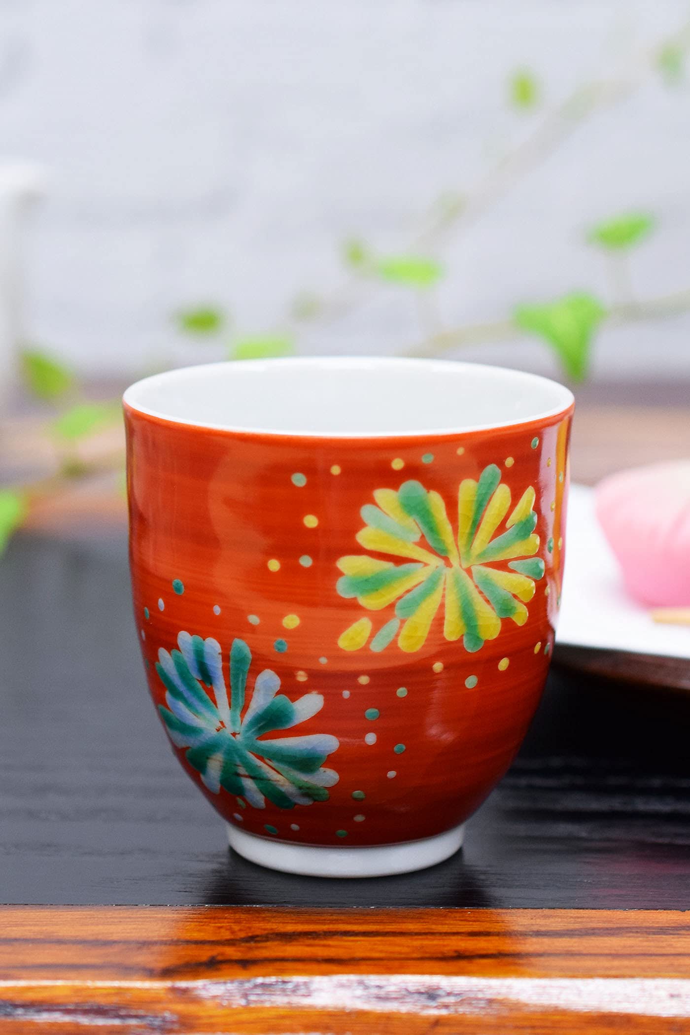 

Stylish Kutani ware teacup with a fireworks design from Waza no A perfect gift for and 88th Crafted by female artist Yuuki Kura. birthdays, 60th,