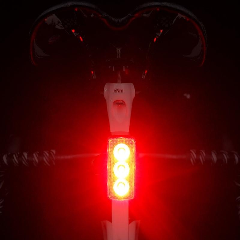 Night Riding Bike Light Set Lighting Systems With Quick Releases Clip And High Visibilities For City Or Trail Cycling