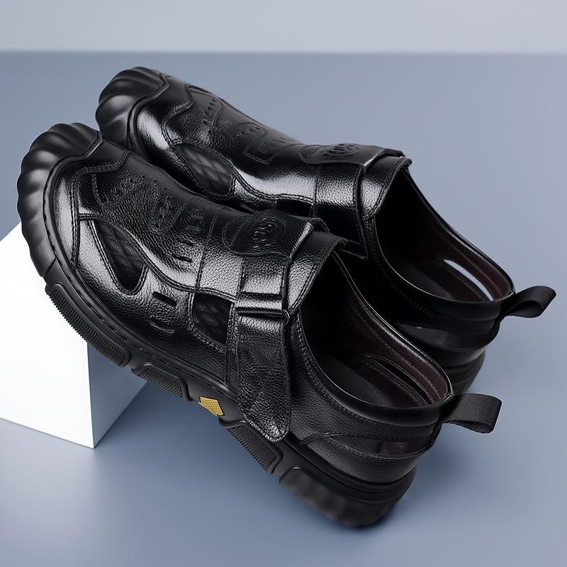 Men's sandals 2025 summer breathable hole shoes men's leather non-slip casual dad shoes durable rubber sole