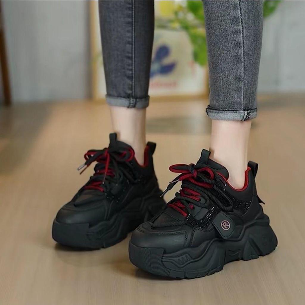 Women's 2025 Street-Style Dad Shoes: Versatile, Thick-Sole, Fleece-Lined, Hot-Selling Casual Sneakers for Spring/Autumn/Winter