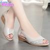 Fashion Summer Soft Sole Mother Sandals Fish Mouth Middle-aged and Elderly Leather Shoes Flat Middle-aged Single Shoes Women's Shoes