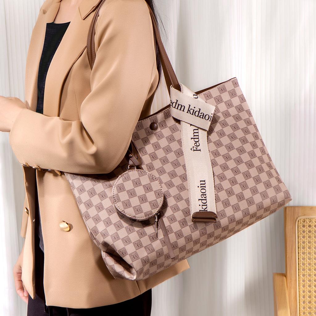 High-end Large-capacity Women's Bag 2025 New Woven Pattern Tote Bag Versatile for Commuting