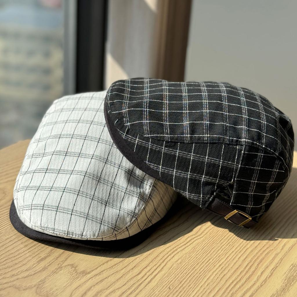 Spring and Autumn Japanese-style retro plaid forward cap for women, fashionable and casual versatile duckbill cap that makes the face look smaller,