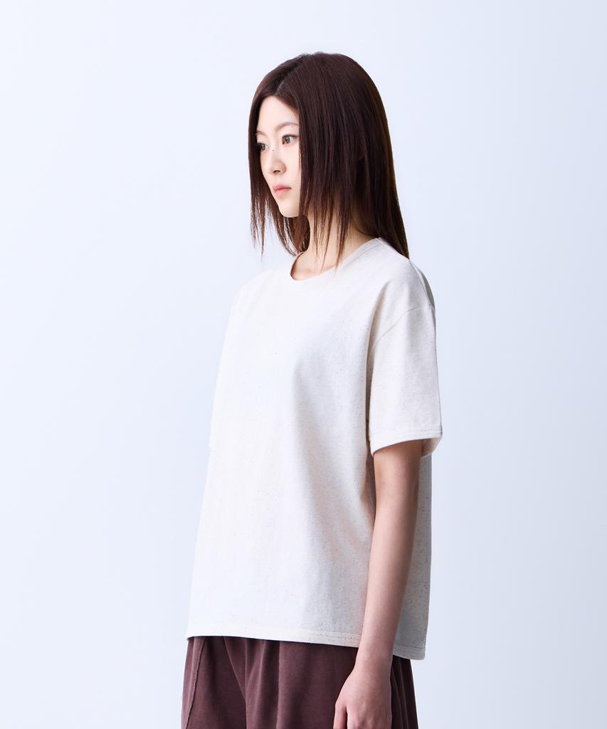 ADERNM Natural Sprinkle Round Neck T-Shirt Oatmeal