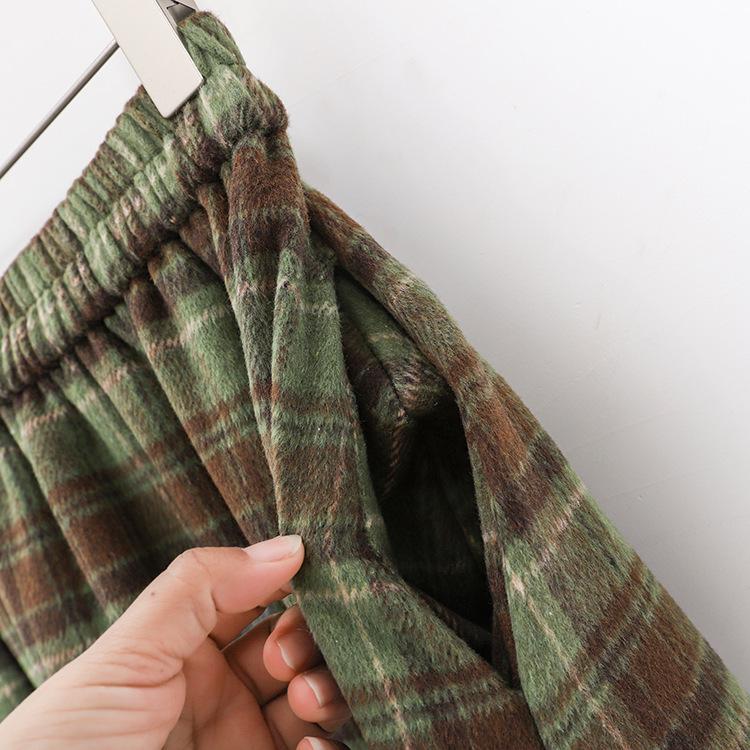 Women's Retro Plaid Wool Blend Midi Skirt - High Waist A-line with Double Pockets for Autumn/Winter