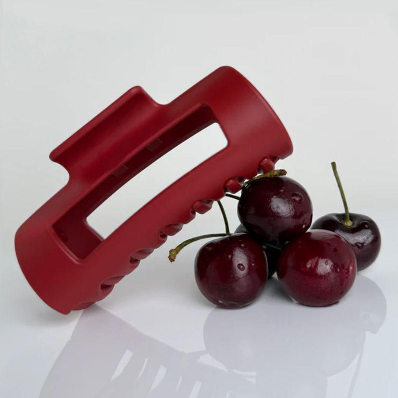 Durable 2025 Shark Hair Clip: Soft Silicone, Drop-Proof, Safe Grip