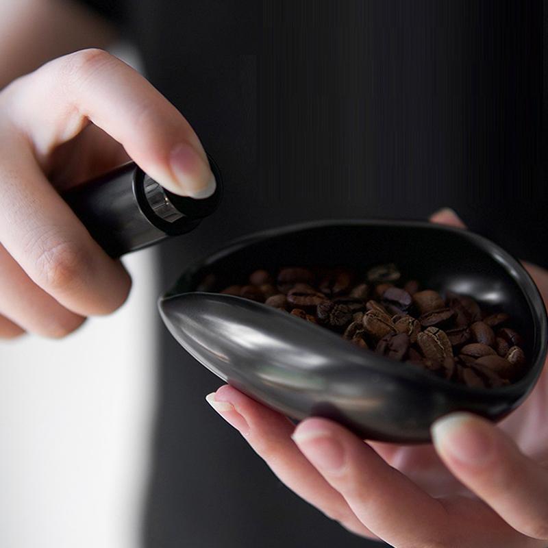 Kaffeebohnen-Dosierbecherschalen und Sprühflaschen-Set, wiederverwendbares Kaffee-Dosiergefäß, Espresso-Kaffeezubehör für Barista