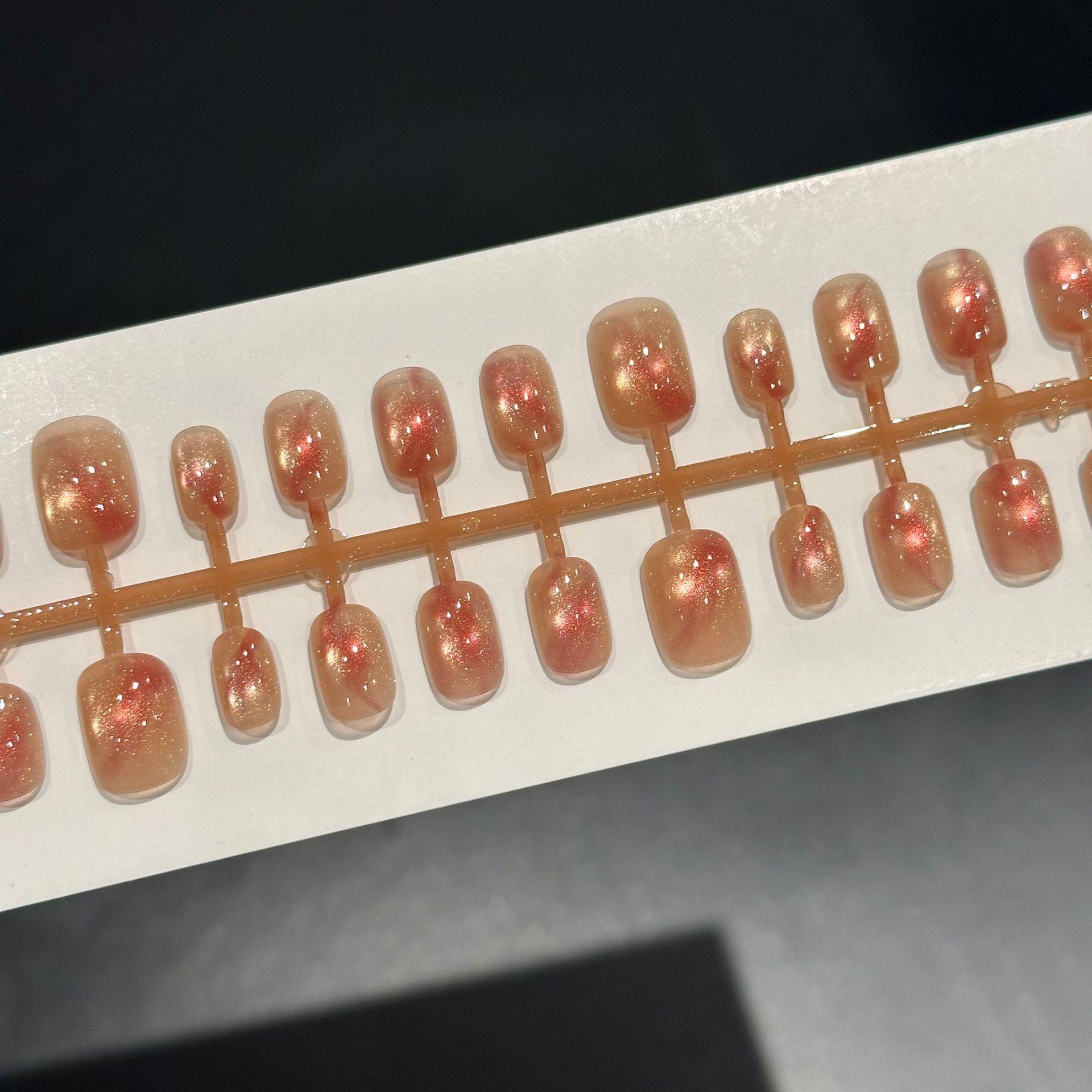 30pc Gold Cat Eye Press-On Nails: Elegant White, High-End Spring/Summer Style