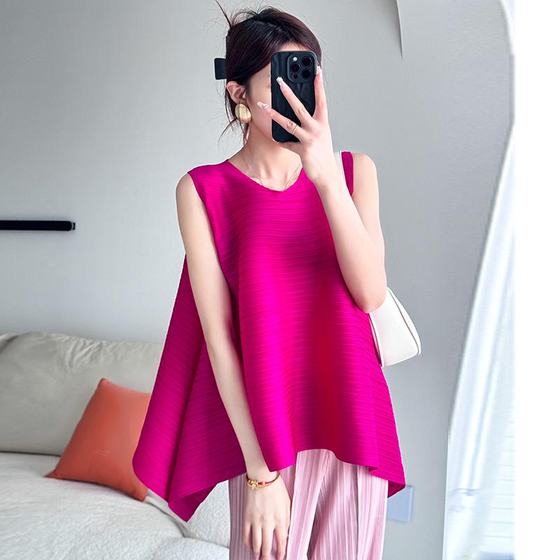 

Женский топ без рукавов Miyake с нерегулярной плиссировкой - Летняя коллекция 2024, Свободный большой размер с круглым вырезом One Size